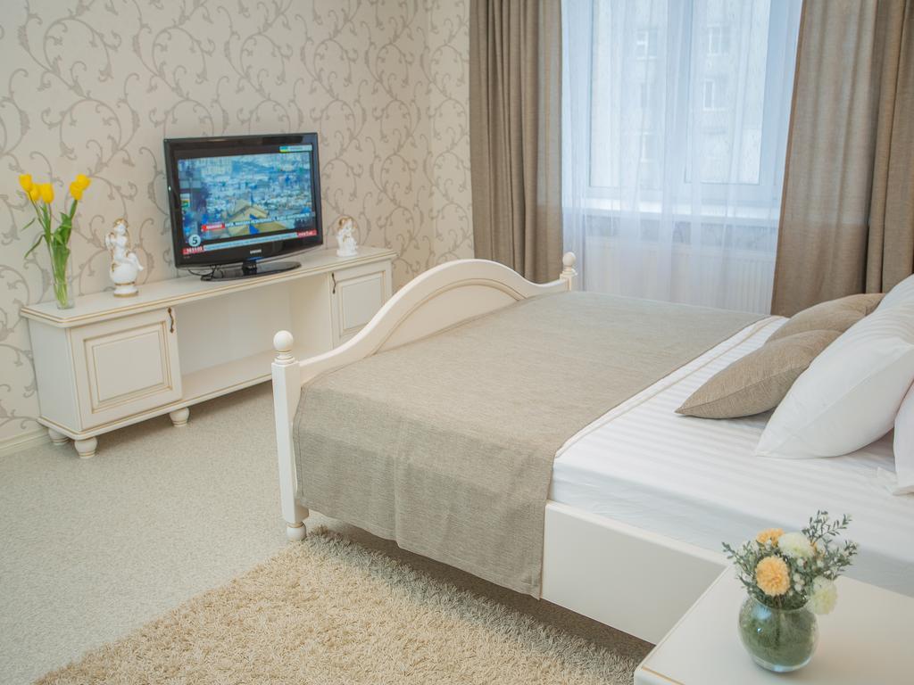 סומי Luxury Apartments With Jacuzzi חדר תמונה